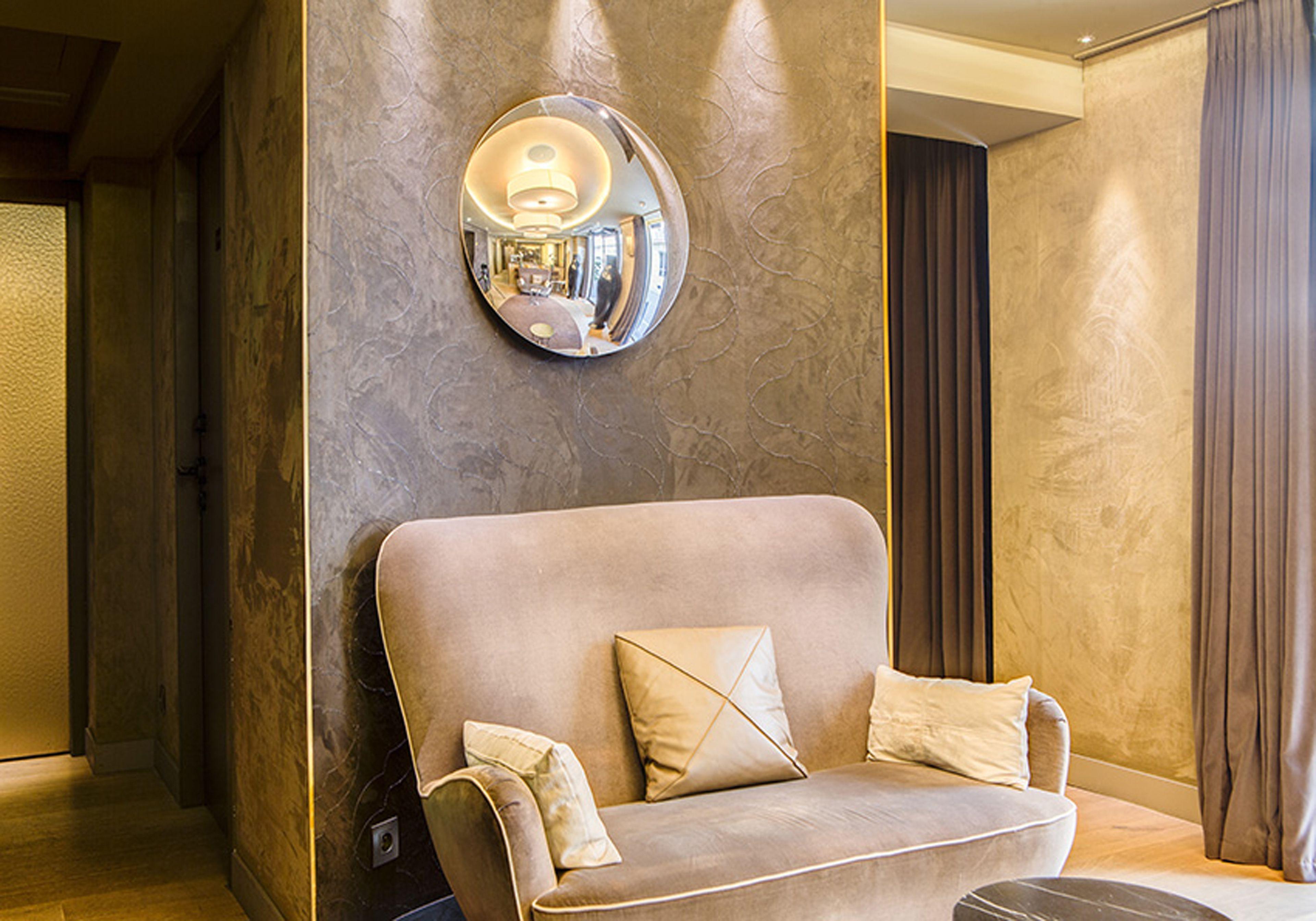 Armoni Hotel 4*
