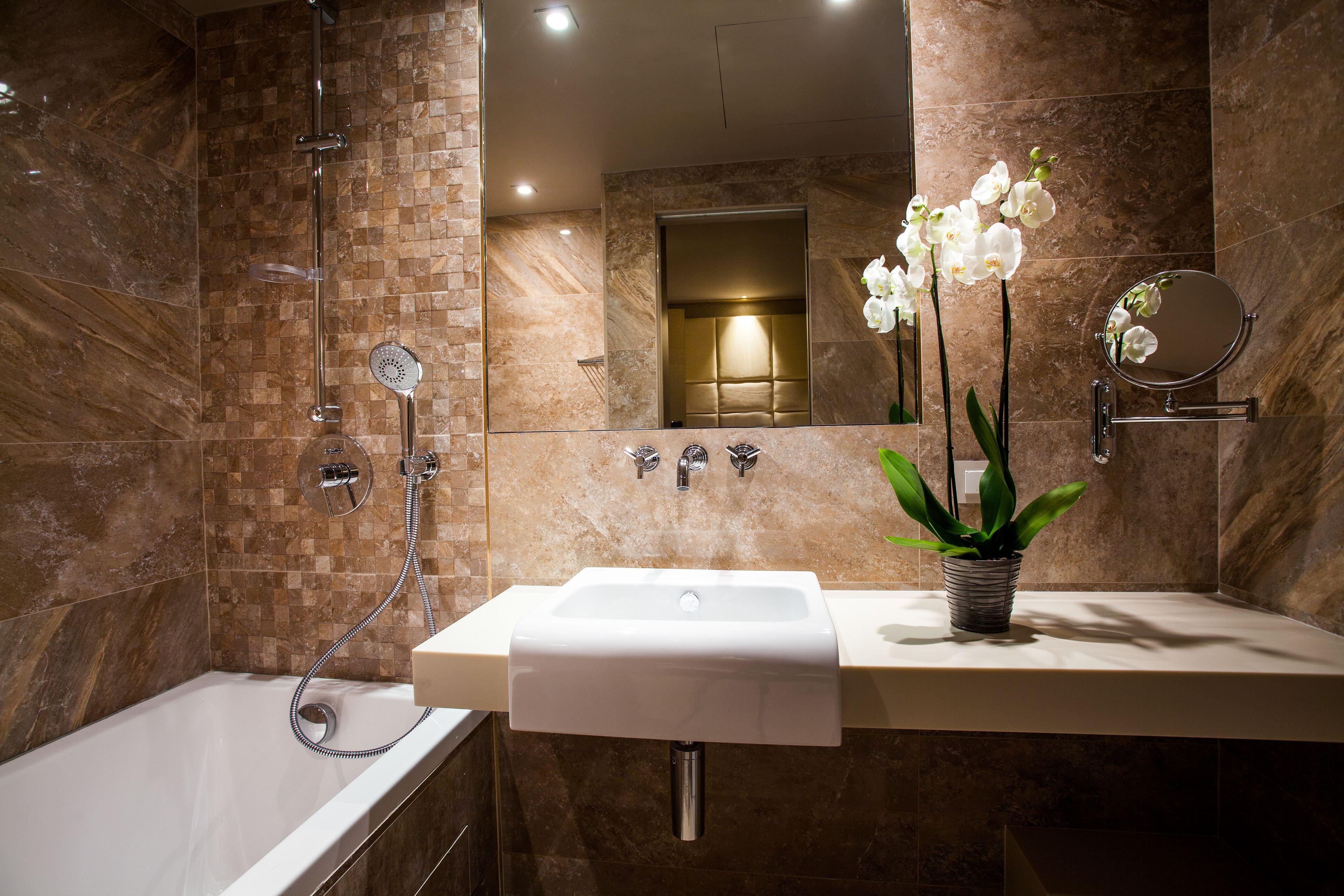 Armoni 4* Parigi
