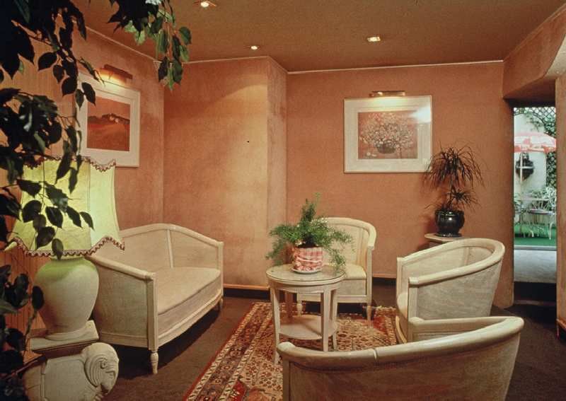 Armoni Hotel
